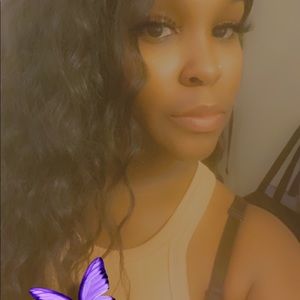 Meet your Posher, Melanie